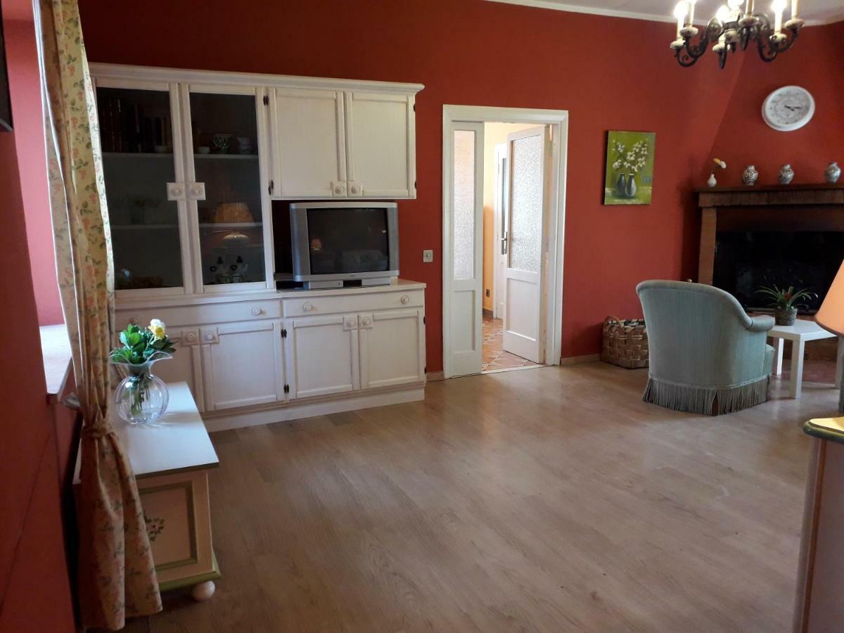 Alle Preci Country House Santa Restituta Luaran gambar