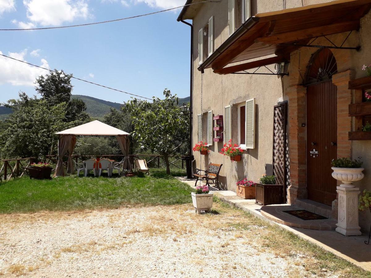 Alle Preci Country House Santa Restituta Luaran gambar