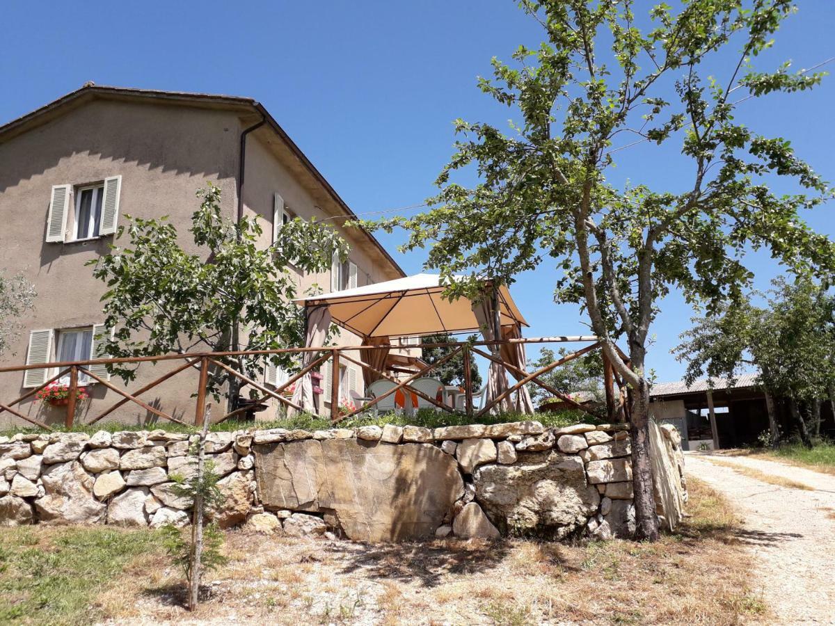 Alle Preci Country House Santa Restituta Luaran gambar