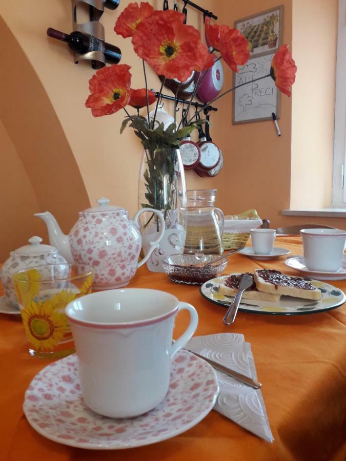 Alle Preci Country House Santa Restituta Luaran gambar